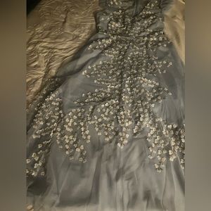 BCBG MAXAZRIA dress size 10 color baby blue, white and gold